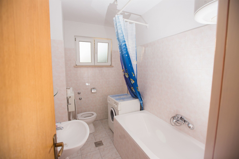 Bathroom 5, Apartments Adria, Dugi Rat