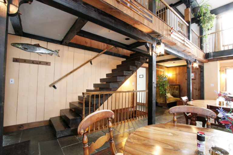 Food & Drinks 5, The Old Saco Inn, Oxford