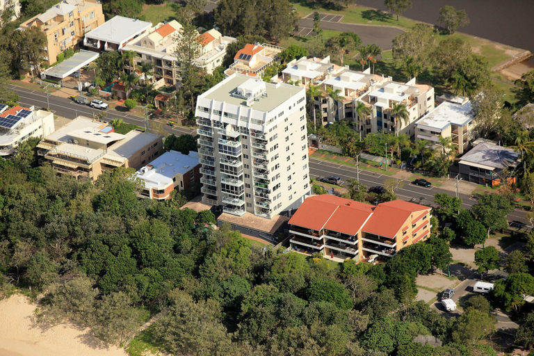 Exterior & Views 2, 84 The Spit Holiday Apartments, Maroochy - Mooloolaba