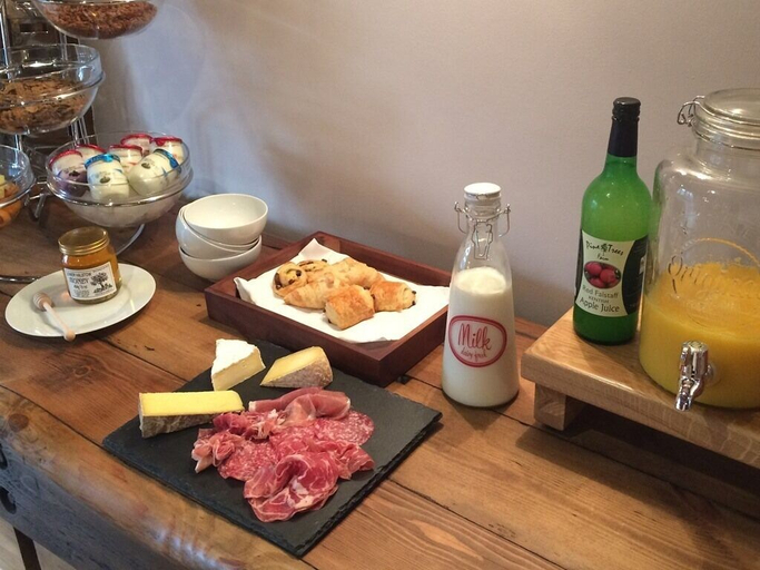 Food & Drinks 5, Green Farmhouse, Kent