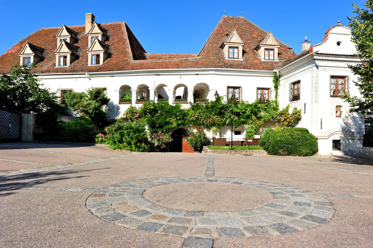 Exterior & Views 2, Renaissancehotel Raffelsberger Hof, Krems an der Donau Land