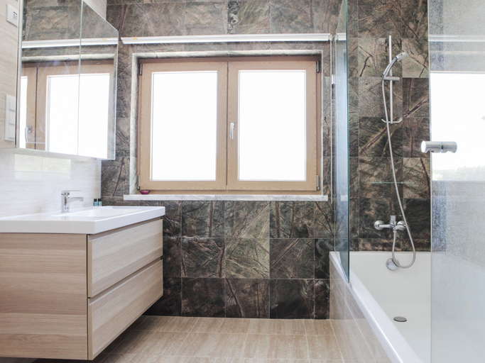 Bathroom 4, Monte Girassol - The Lisbon Country House!, Montijo
