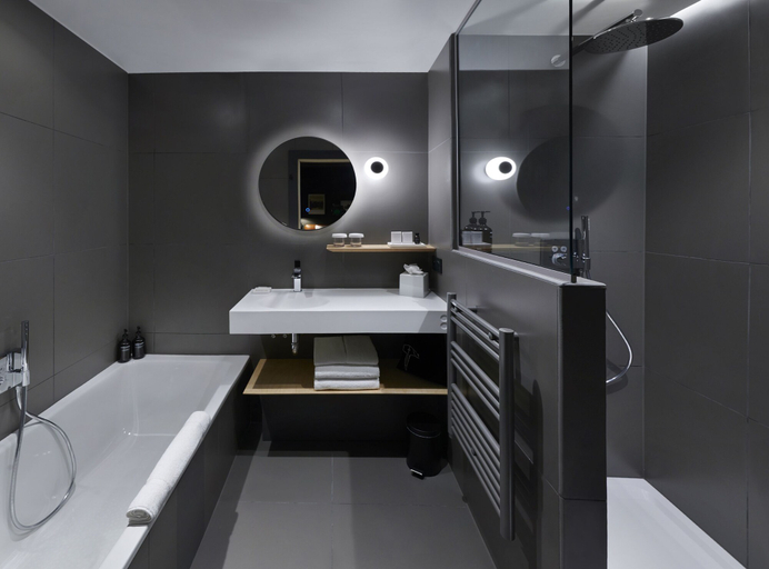 Bathroom 5, Hôtel Mil8, Haute-Savoie