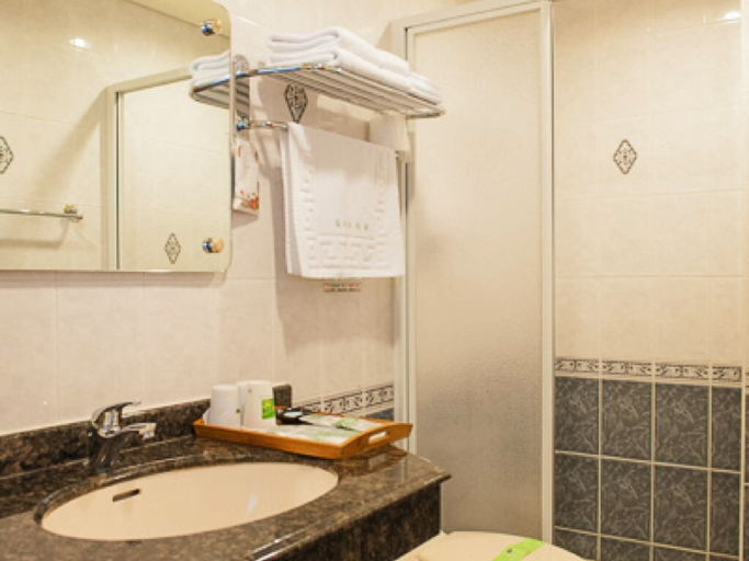 Bathroom 3, Deep Breathing B&B, Hualien