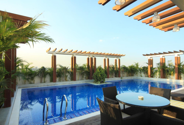 Sport & Beauty 2, Lemon Tree Premier, Ulsoor Lake, Bengaluru, Bangalore