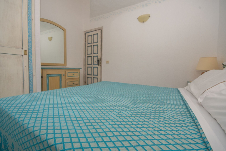 Room 3, Relaice, Olbia-Tempio