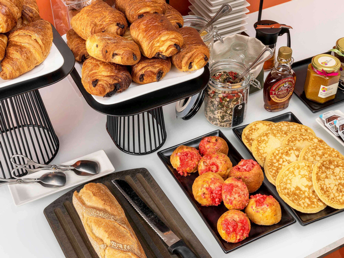 Food & Drinks 13