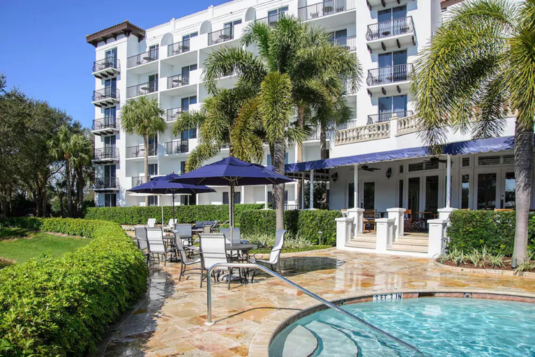 Exterior & Views 2, Inn at Pelican Bay, Collier