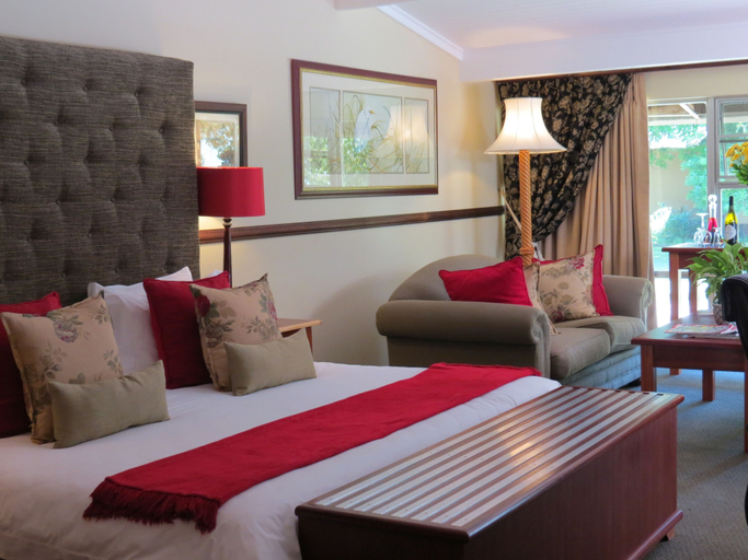 Bedroom 4, Protea Hotel by Marriott Polokwane Ranch Resort, Capricorn