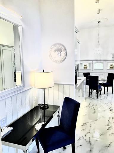 Food & Drinks 5, MONDRIAN Luxury Suites UNESCO Old Town, Warsaw