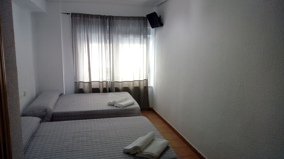 Bedroom 5, Hostal Plaza de España, Salamanca