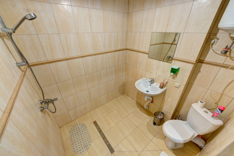 Bathroom 4, Dream Apartments, Pechers'kyi