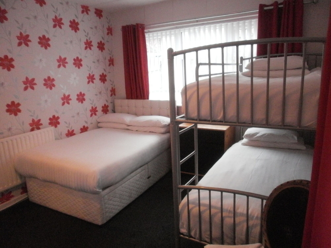 Bedroom 4, The Withnell Hotel, Blackpool