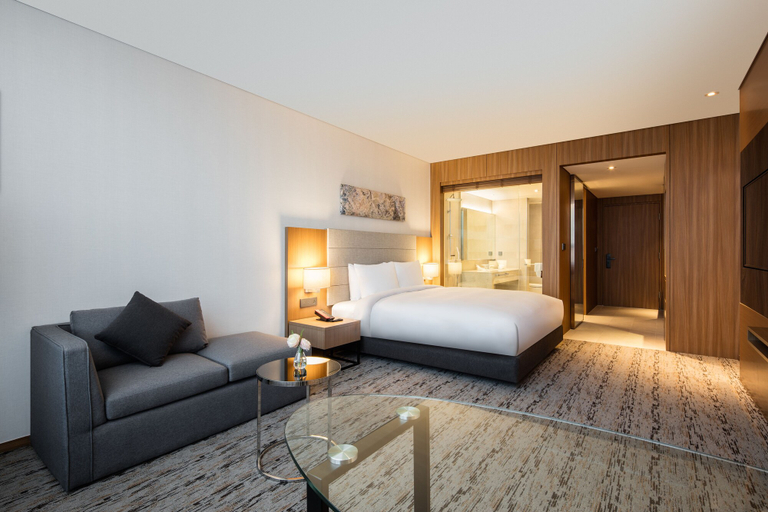 Bedroom 3, Ramada Seoul Sindorim Hotel, Guro