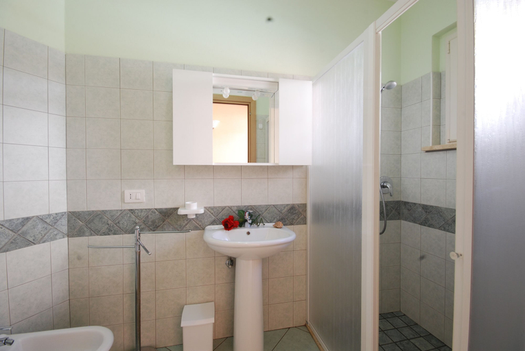 Bathroom 4, Villaggio Verde Cupra, Ascoli Piceno