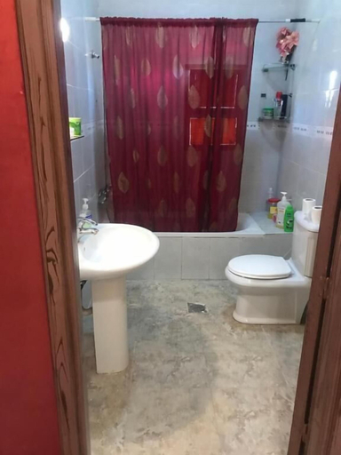 Bathroom 5, Al Amer Hostel, Aqaba