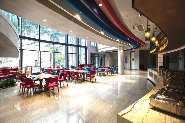 Food & Drinks 5, Spring Posh Roadsun International Hotel & Resort, Zhangjiajie