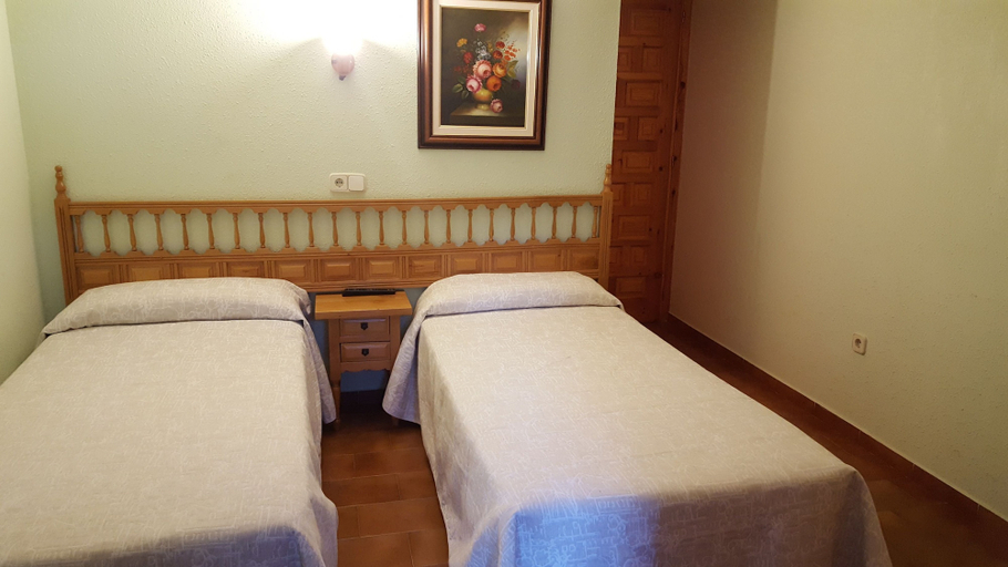 Bedroom 3, Hotel Mesón de L'Ainsa, Huesca