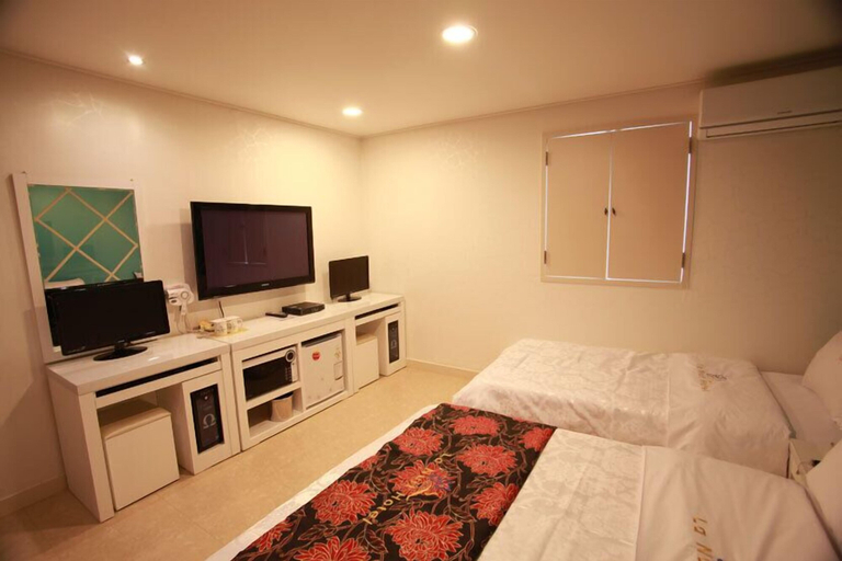 Bedroom 3, La Nuit Hotel, Jeonju