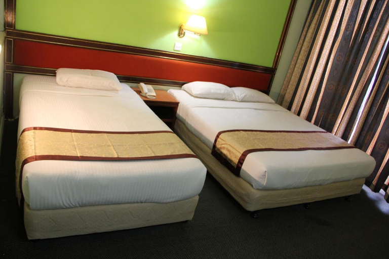 Bedroom 5, Miri Hotel, Miri