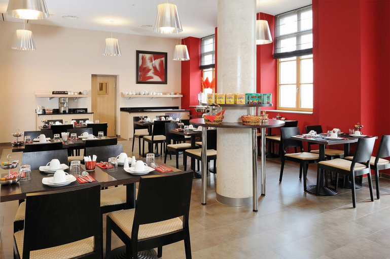 Food & Drinks 5, Residhome Caserne de Bonne, Isère