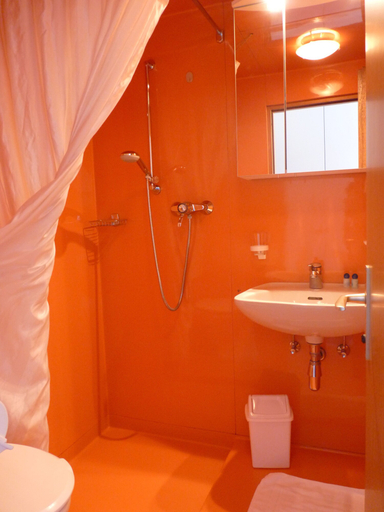 Bathroom 3, Gasthof Albergo Kreuzwirt, Bolzano