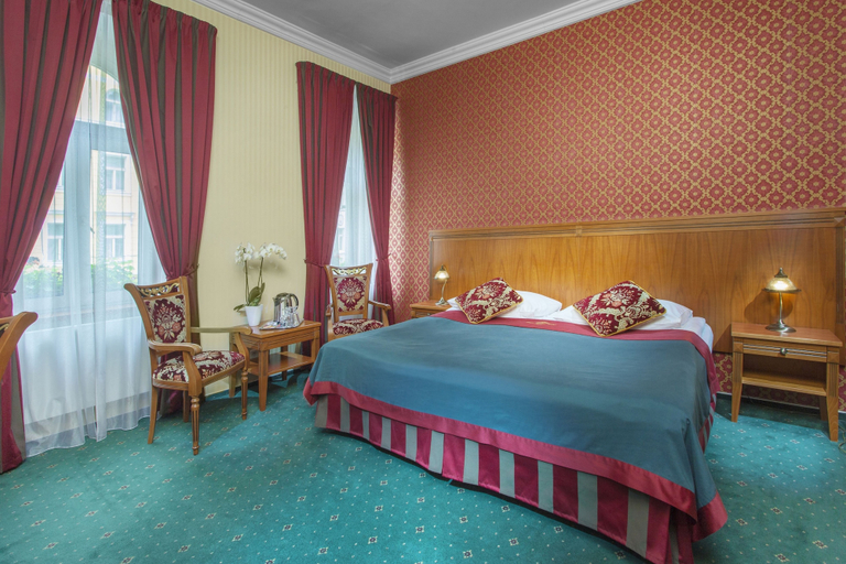 Bedroom 2, Green Garden Hotel, Praha 2