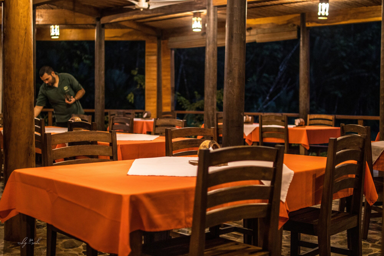 Food & Drinks 5, Macaw Lodge, Turrubares