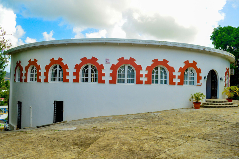 Exterior & Views 2, Top of the World - North