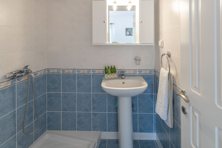 Bathroom 4, Haris Villas, Crete