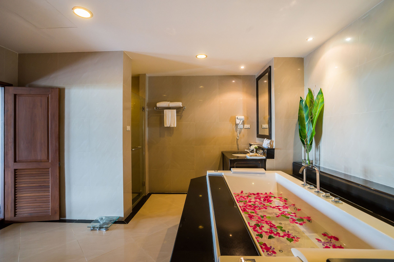 Bathroom 5, Dor-Shada Resort By The Sea, Sattahip