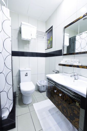 Bathroom 4, Easy Inn Hotel Suites, Wadi Essier
