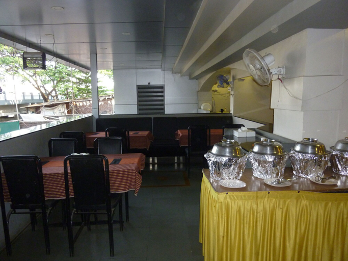 Food & Drinks 4, Hotel RutuGandh Heritage, Pune