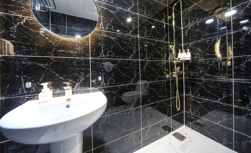 Bathroom 3, Masan First Class Hotel, Masan