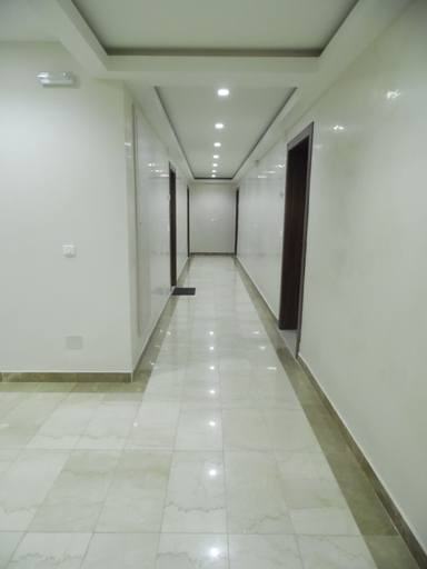 Others 4, Le Pied-à-Terre, La Marsa