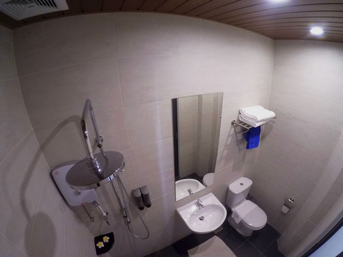 Bedroom 5, B Street Hotel, Penang Island