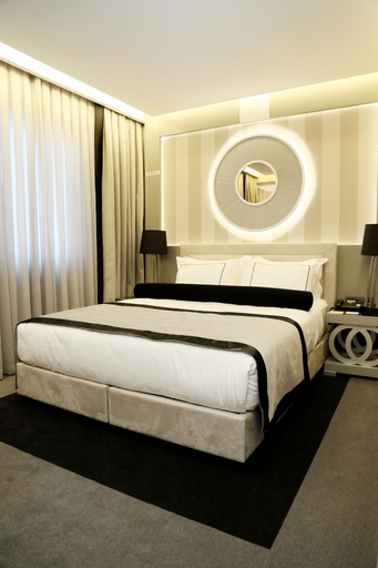 Bedroom 4, Ramada Hotel & Suites by Wyndham Istanbul Sisli, Şişli