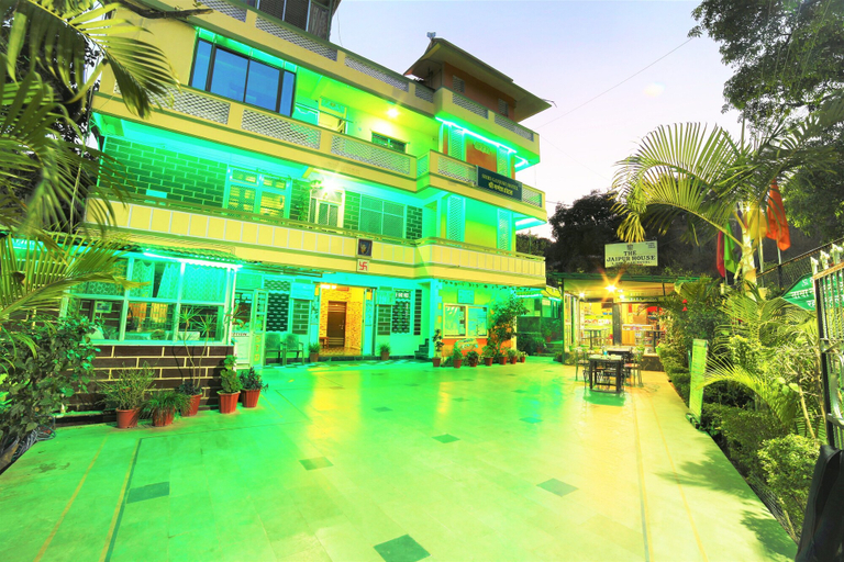 Exterior & Views 2, Shri Ganesh Hotel, Sirohi