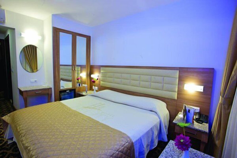 Bedroom 5, The City Hotel, Fatih