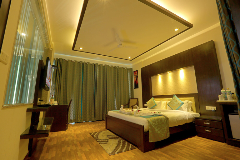 Bedroom 3, The Grand Shiva Resort & Spa, Garhwal