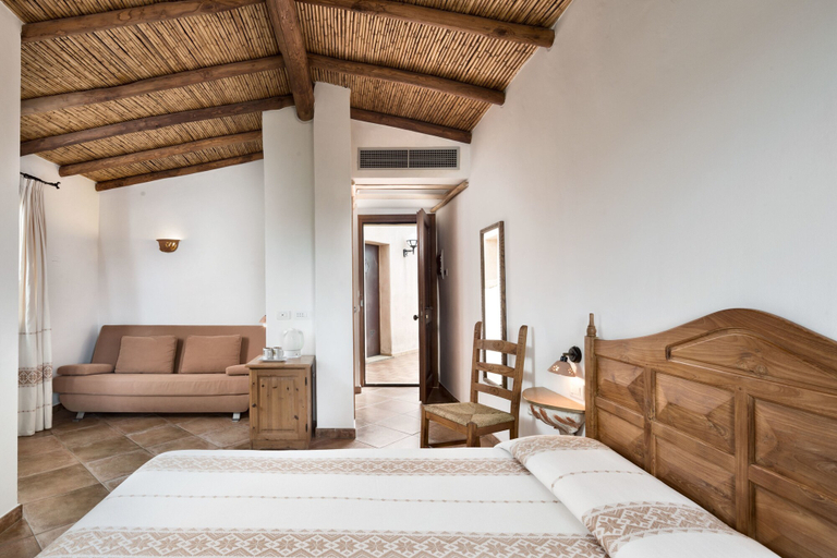 Bedroom 3, Hotel Arathena, Olbia-Tempio