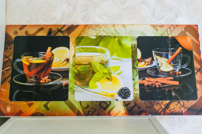 Food & Drinks, Apartment on Tryokhgorny Val, Northern