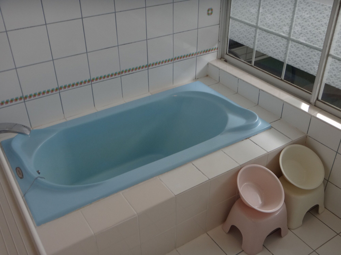 Bathroom 4, Utility Hotel Coo, Yokoshibahikari