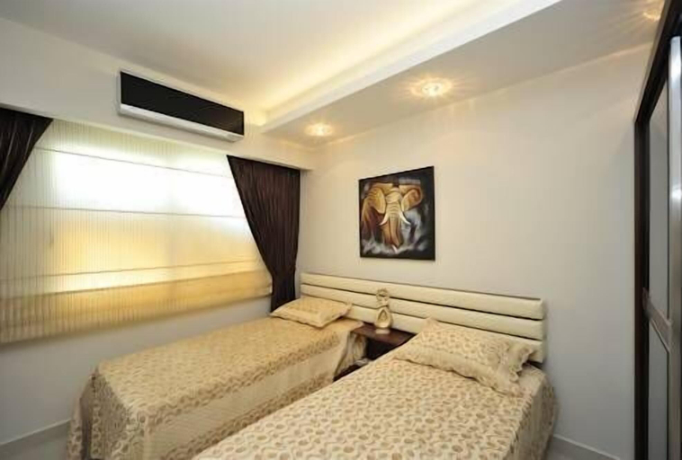 Bedroom 2, Azura Complex, Alanya