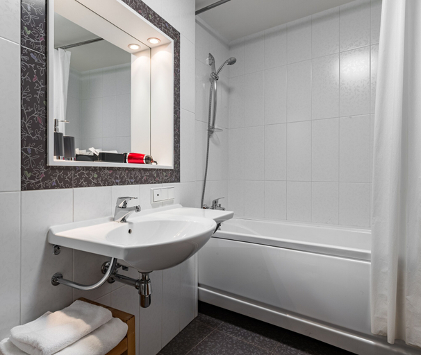 Bathroom 3, 3 MostA Hotel, Sankt-Peterburg gorsovet