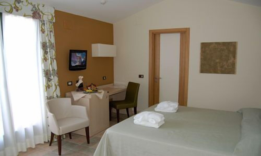 Bedroom, Resort La Mandola, Livorno