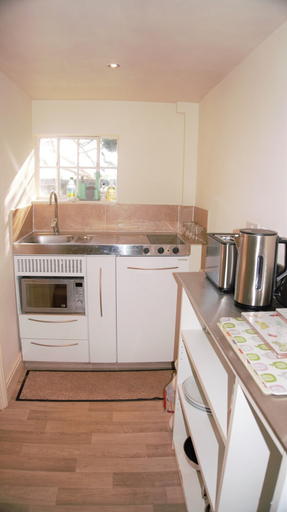 Others 5, The Coach House, Kent