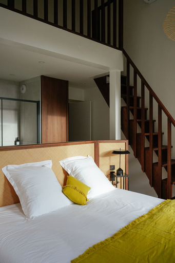 Hotel Lola, Gironde