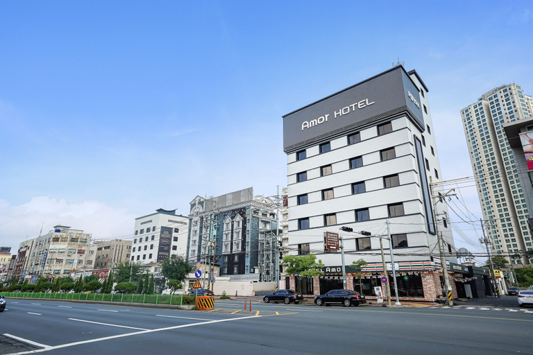Exterior & Views 2, Masan Amor Hotel, Masan