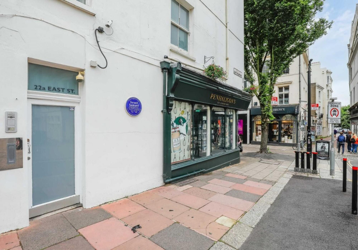 Exterior & Views 2, Central Lanes Pad - Moments From the Seafront and Royal Pavillion, Brighton and Hove
